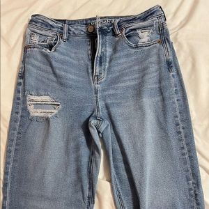 American Eagle medium-light wash mom jeans